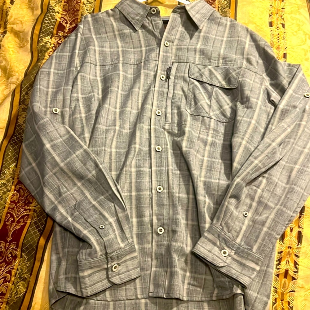 🔥WRANGLER GREY MULTI POCKET FLANNEL BUTTON DOWN SHIRT
